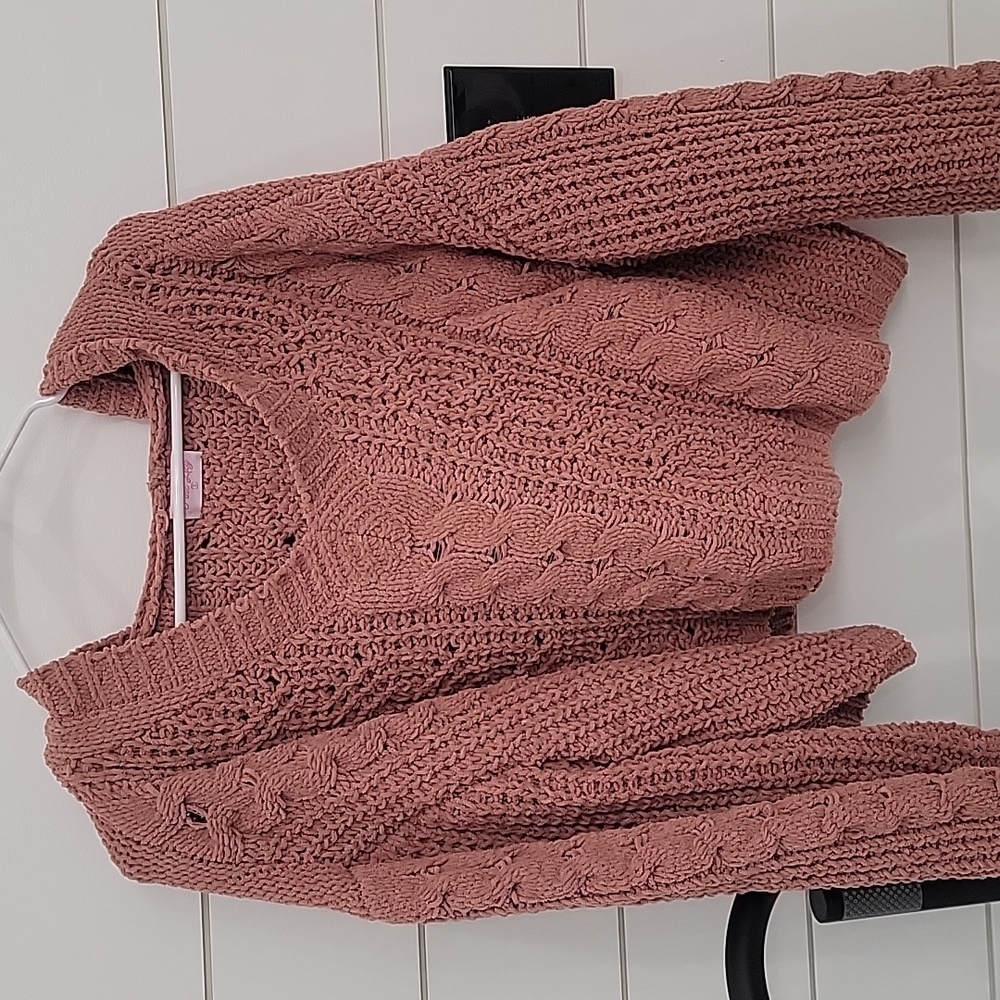Pink Lilly oversized cropped hooded sweater